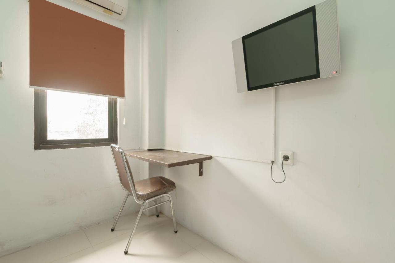 Koolkost Syariah Near Kampus Utama Universitas Budi Luhur Mencil Extérieur photo